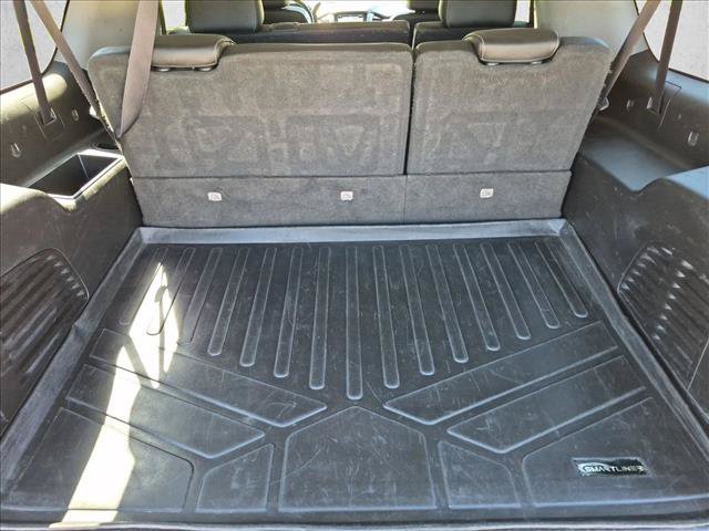 Used 2019 GMC Yukon XL SLT AWD/4WD image 6
