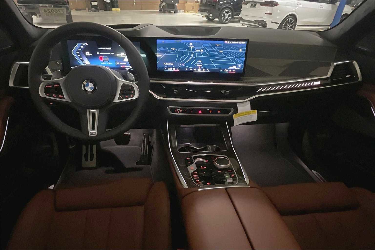 New 2026 BMW X7 M60i image 5