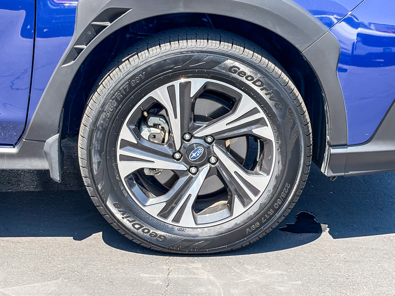 Used 2024 Subaru Crosstrek 2.0i Premium AWD/4WD image 17