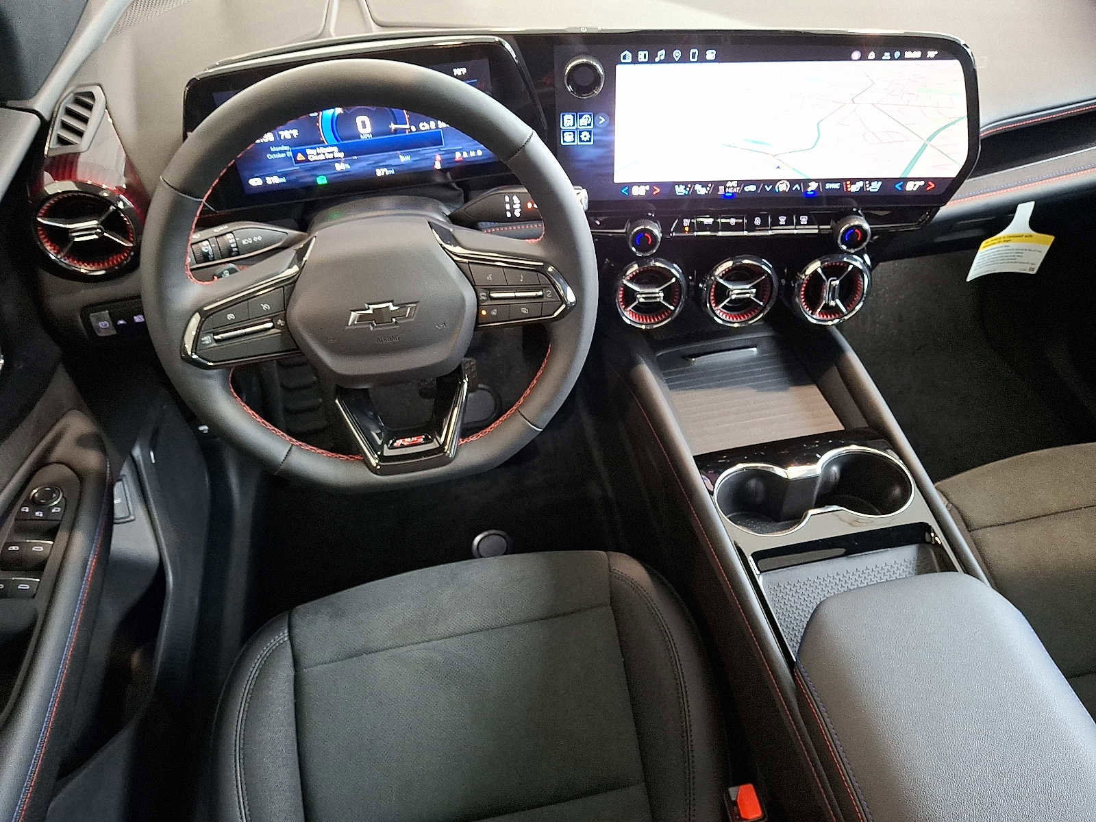 Used 2025 Chevrolet Blazer EV RS image 11