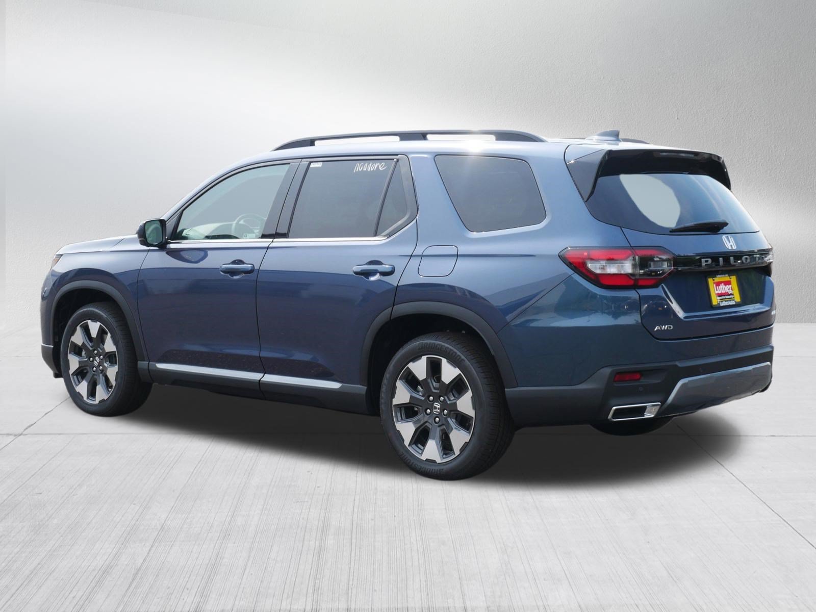 New 2026 Honda Pilot Elite image 5