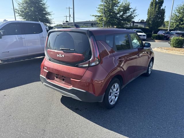 Certified 2023 Kia Soul LX FWD image 7