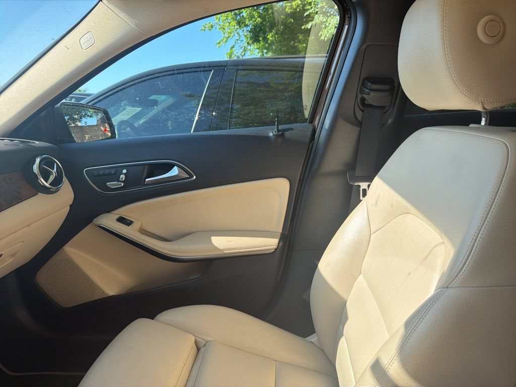 Used 2018 Mercedes-Benz GLA 250 4MATIC image 15