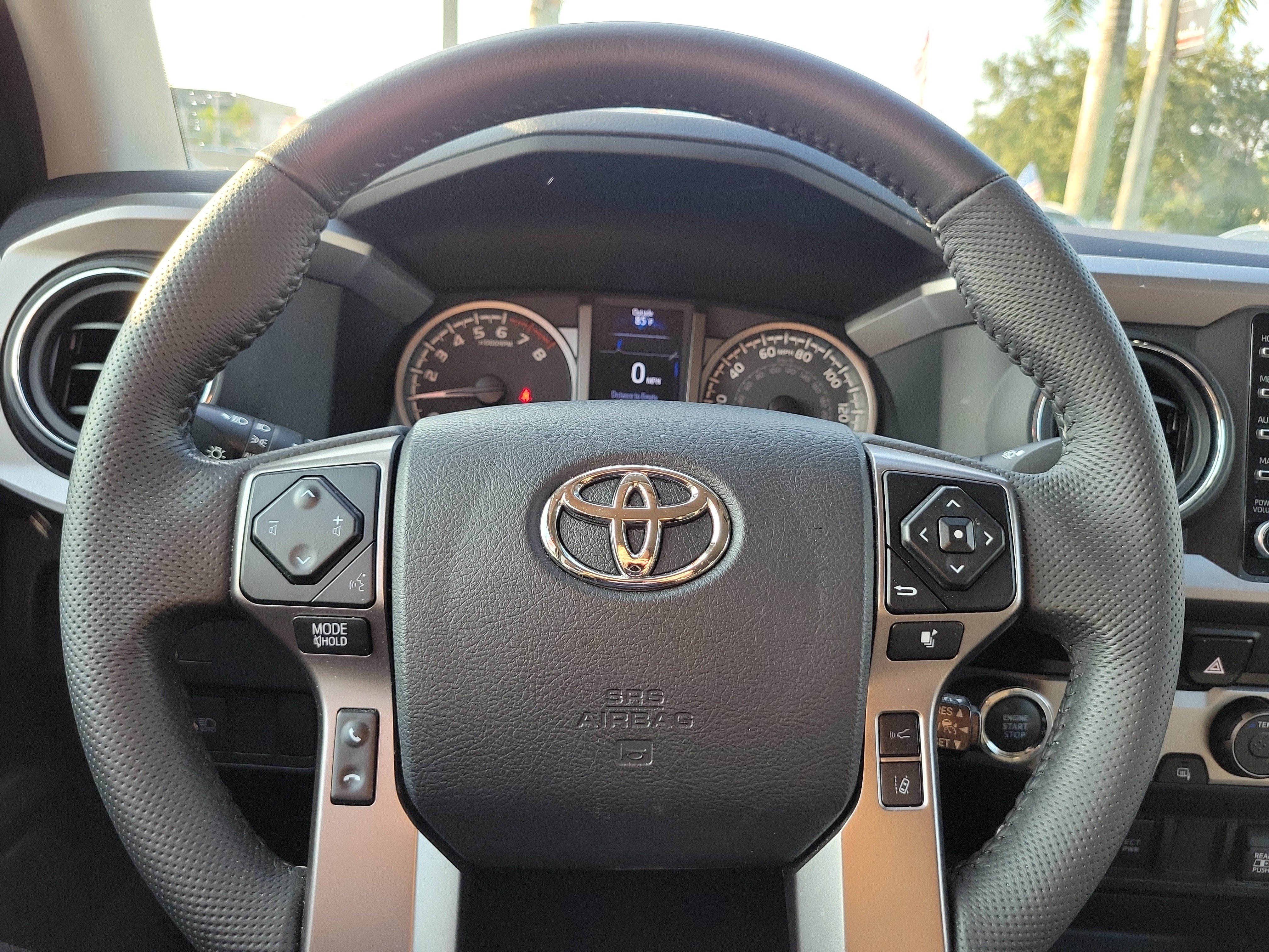 Used 2023 Toyota Tacoma SR5 RWD image 23