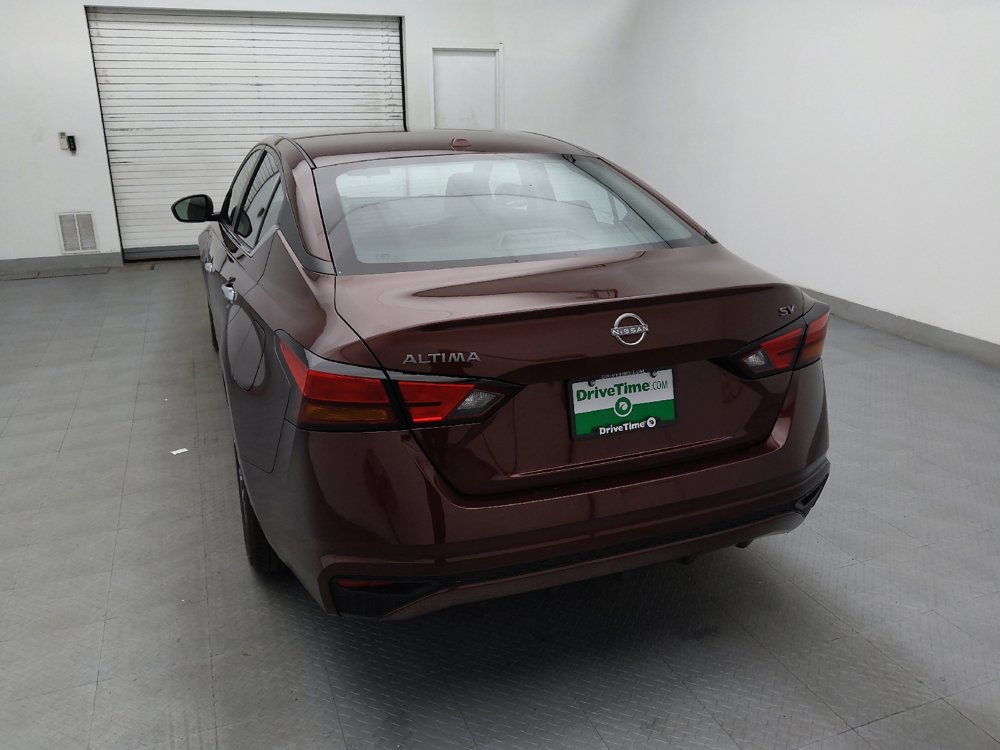 Used 2024 Nissan Altima 2.5 SV image 6