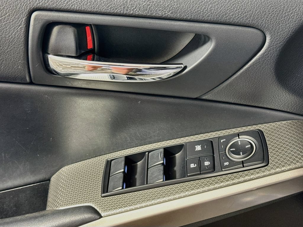 Used 2016 Lexus IS 300 AWD w/ F Sport Package image 14