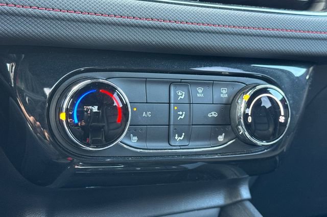 Used 2024 Chevrolet TrailBlazer RS image 28