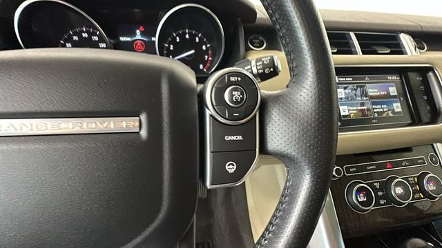 Used 2016 Land Rover Range Rover Sport HSE AWD/4WD image 18