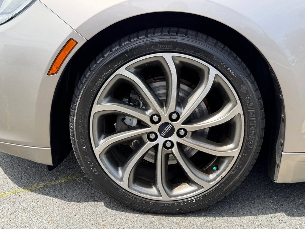 Used 2019 Lincoln MKZ Reserve w/ Reserve Plus Package AWD/4WD image 10