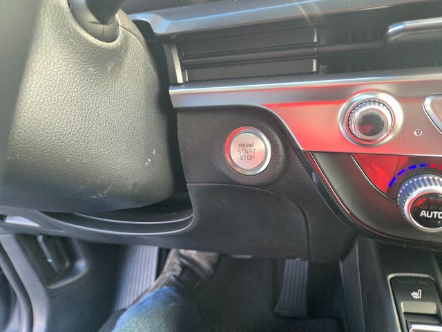 New 2025 Kia Telluride S image 18