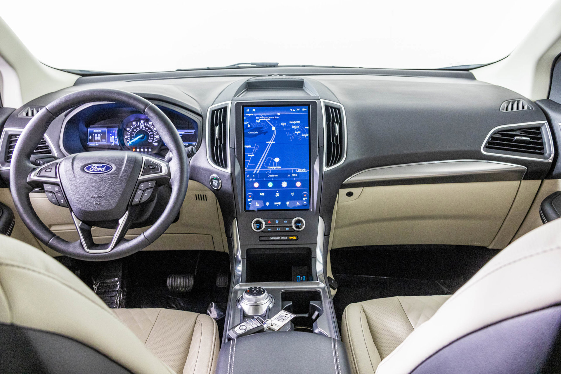 Used 2024 Ford Edge Titanium w/ Equipment Group 301A AWD/4WD image 26