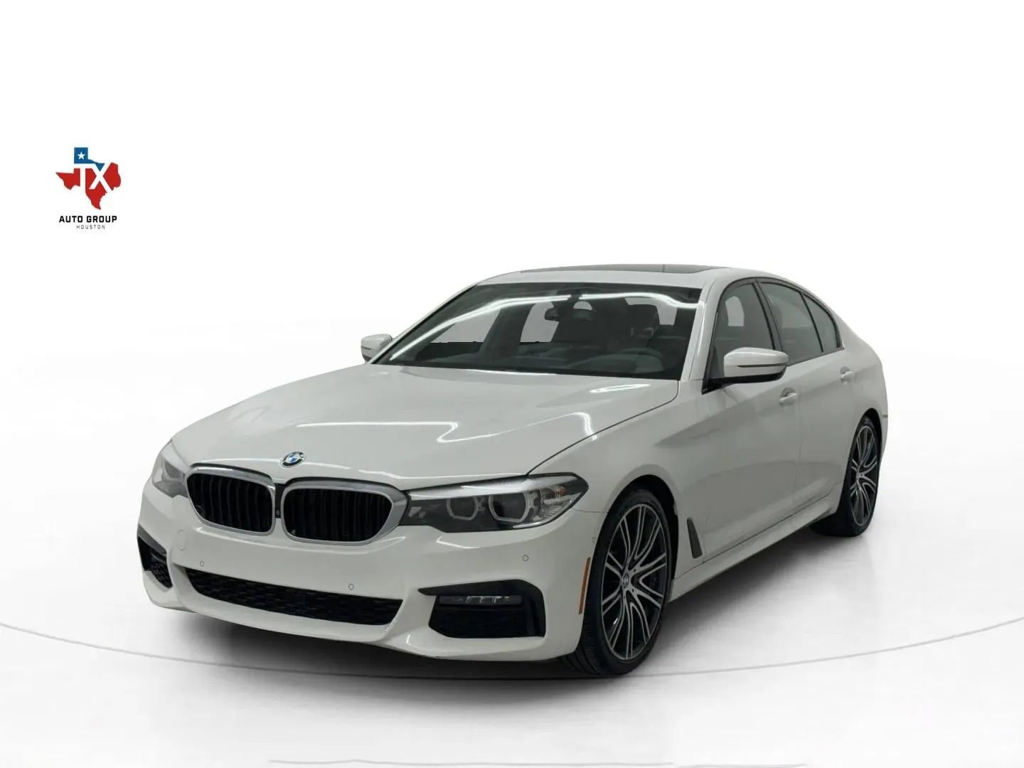 Used 2019 BMW 540i w/ M Sport Package image 5