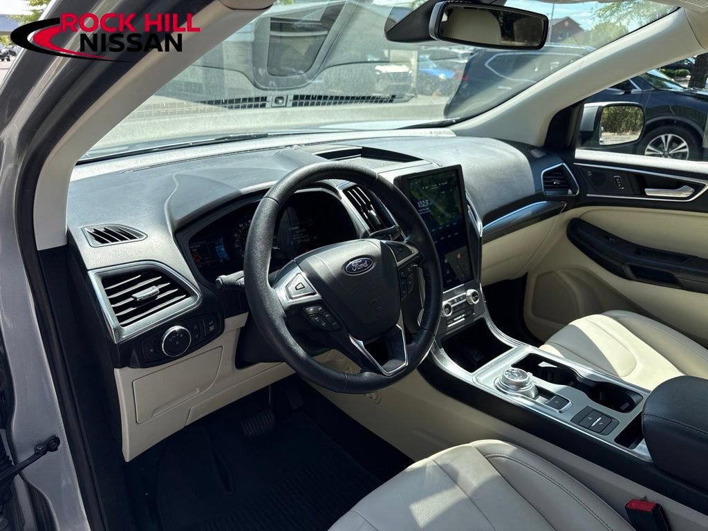 Used 2022 Ford Edge Titanium AWD/4WD image 14