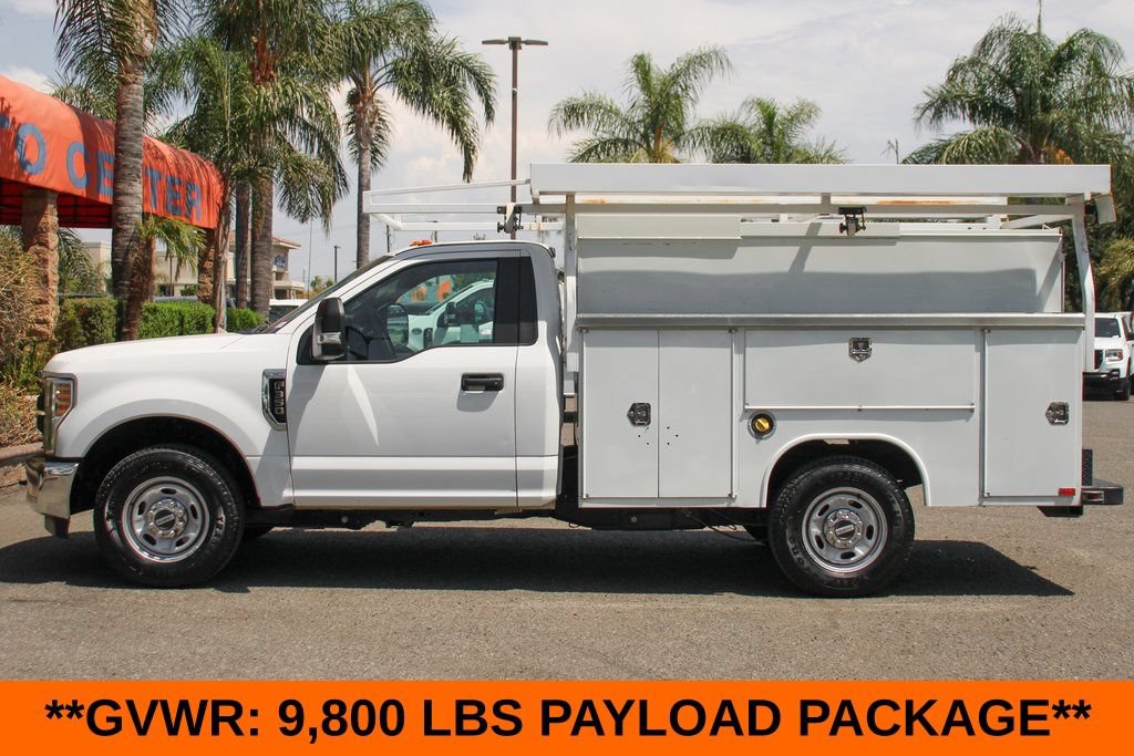 Used 2018 Ford F350 XL w/ Power Equipment Group RWD image 5