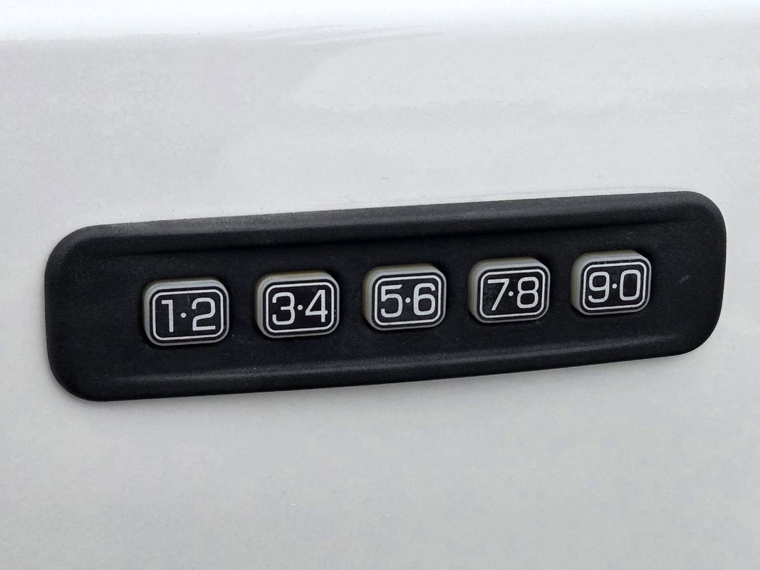 Used 2014 Ford F450 Platinum image 10