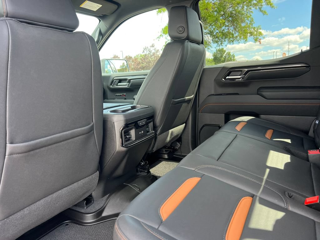 Used 2023 GMC Sierra 1500 Denali w/ Technology Package AWD/4WD image 38