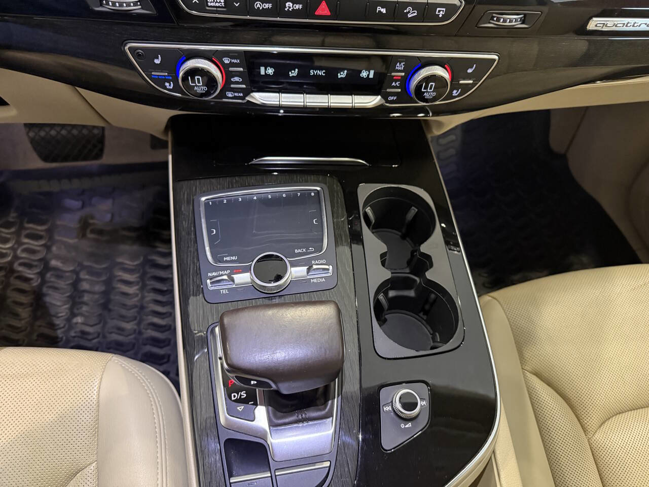 Used 2017 Audi Q7 3.0T Premium Plus image 28