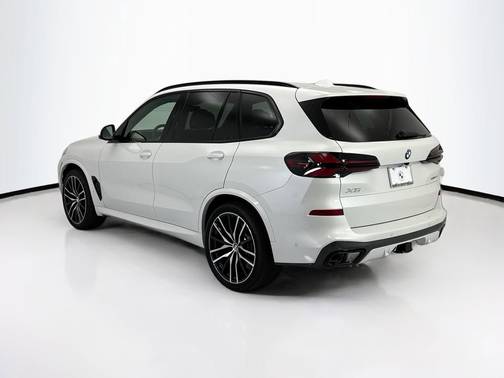 New 2026 BMW X5 xDrive40i w/ Executive Package image 7