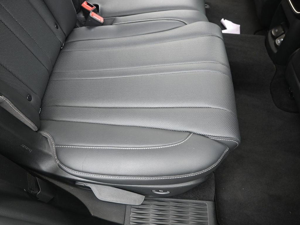 Used 2024 Genesis GV80 3.5T image 16