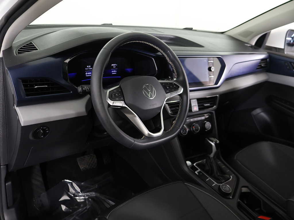 Used 2023 Volkswagen Taos SE w/ Panoramic Sunroof Package AWD/4WD image 28