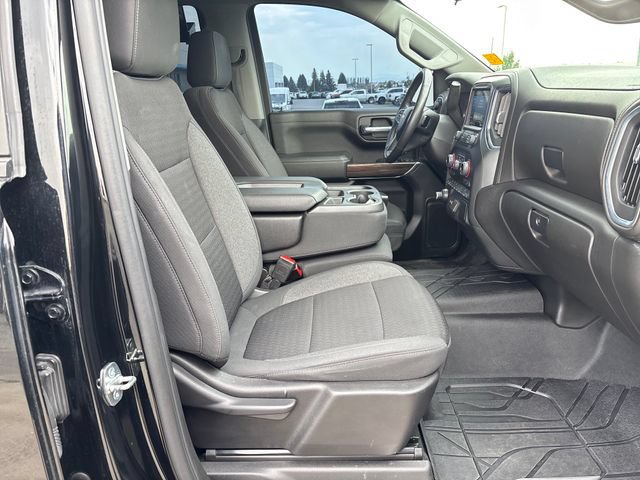 Certified 2022 Chevrolet Silverado 1500 LT w/ Z71 Off-Road Package AWD/4WD image 23