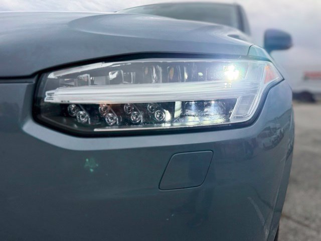 Used 2020 Volvo XC90 T6 Inscription w/ Protection Package Premier AWD/4WD image 12