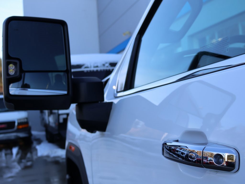 New 2025 GMC Sierra 2500 Denali w/ Denali Reserve Package image 11