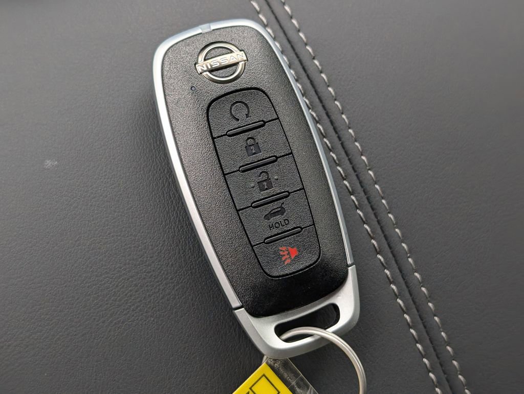 New 2026 Nissan Pathfinder SL FWD image 30