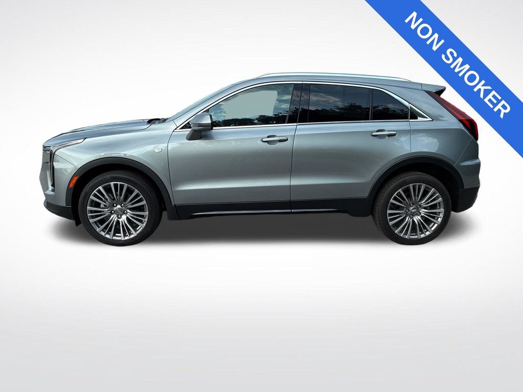 Used 2024 Cadillac XT4 Premium Luxury AWD/4WD image 7