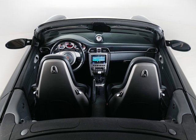 Used 2006 Porsche 911 Carrera S image 15