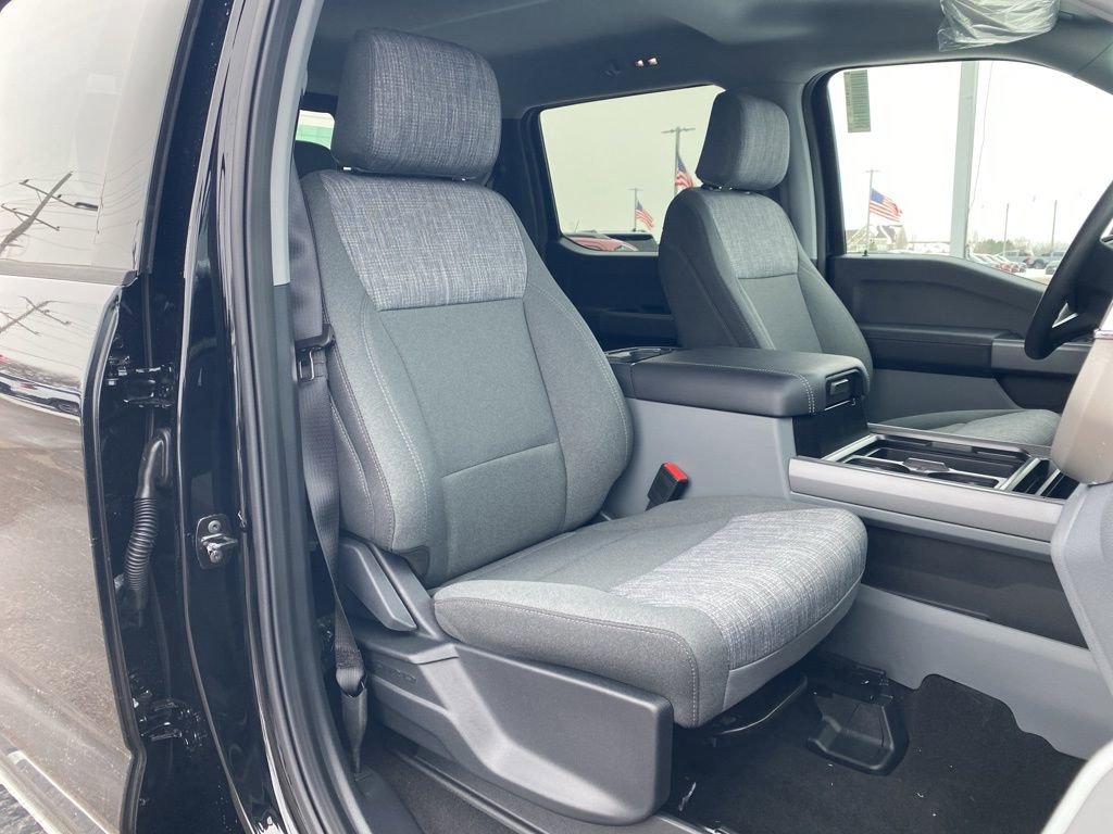 New 2026 Ford F250 XLT image 23