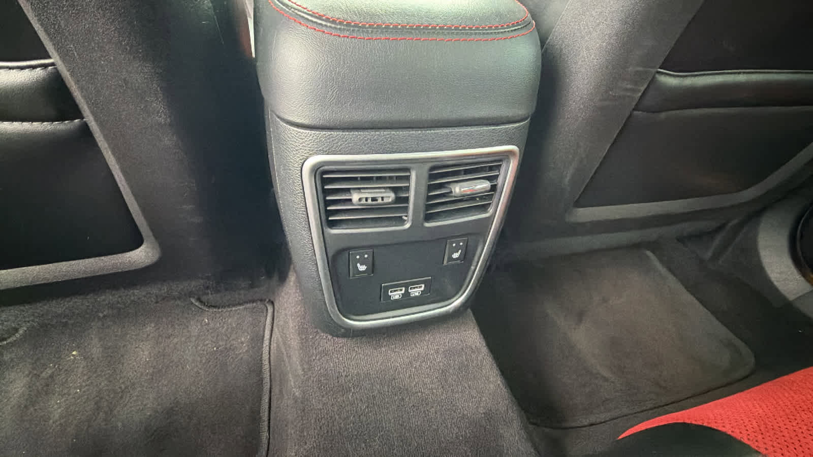 Used 2016 Dodge Charger R/T image 25