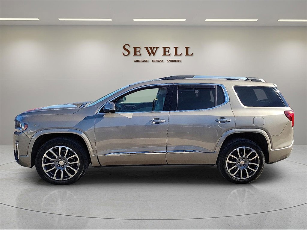 Certified 2022 GMC Acadia Denali w/ Denali Ultimate Package image 2