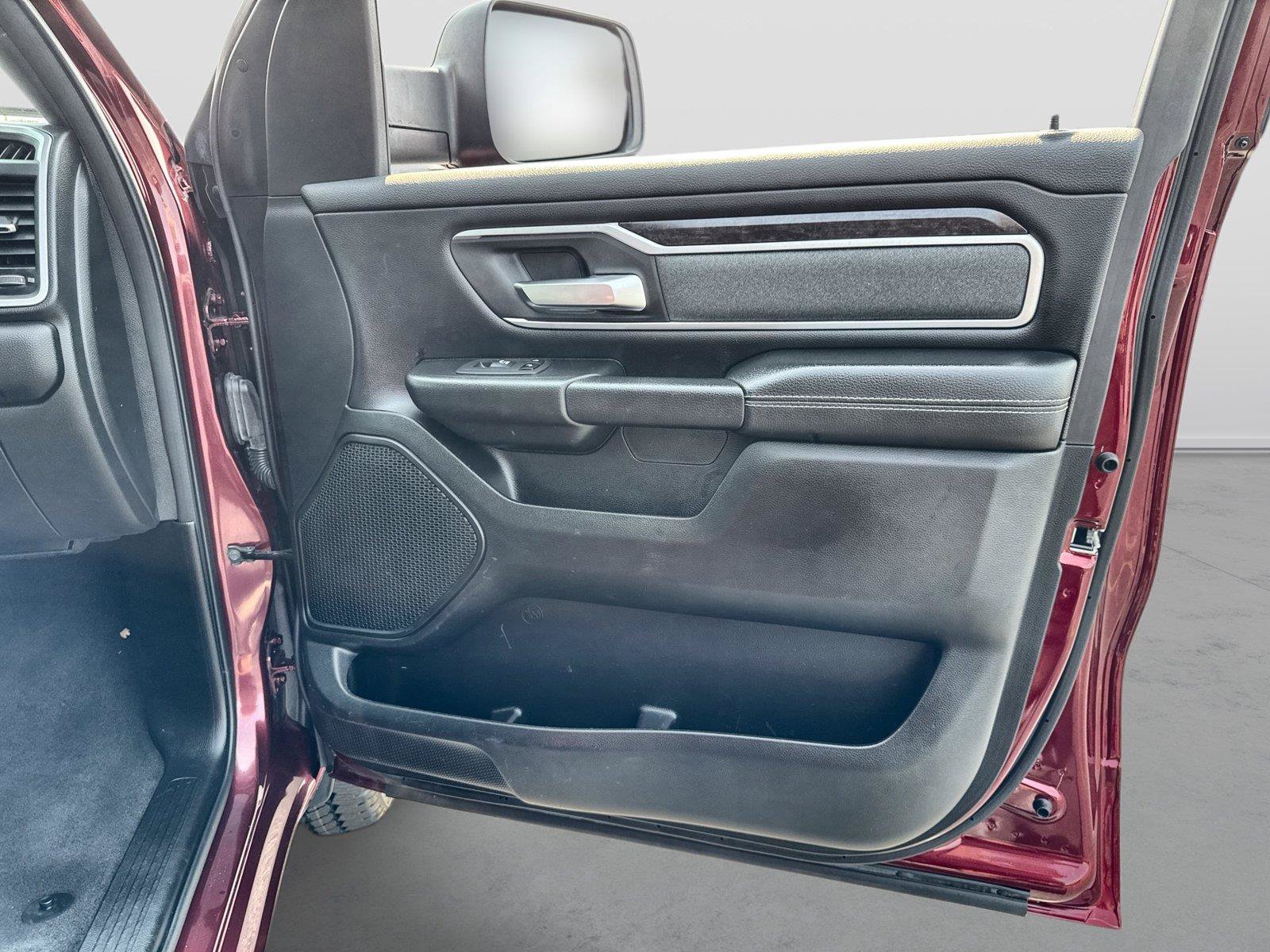 Used 2022 RAM 1500 Big Horn AWD/4WD image 13