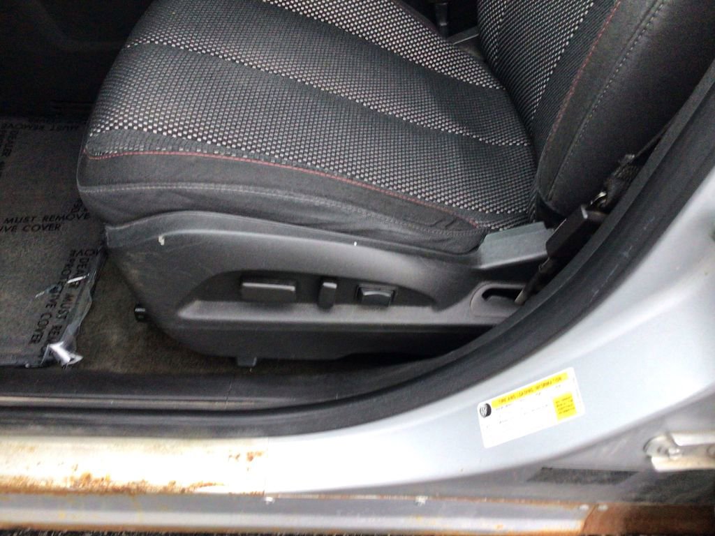 Used 2010 Chevrolet Equinox LT w/ Vehicle Interface Package image 19