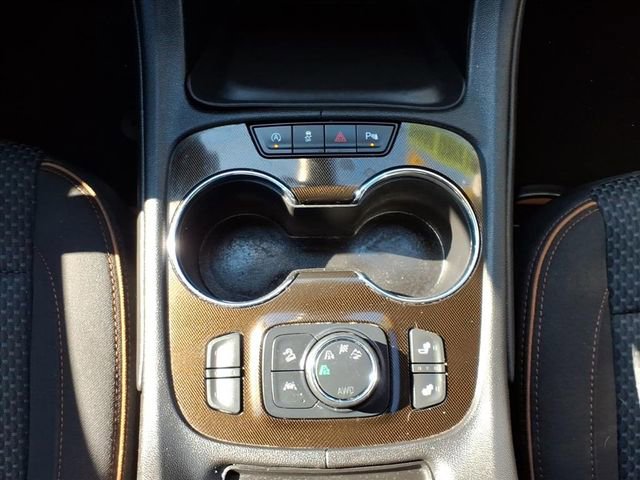 Used 2021 GMC Acadia AT4 image 21