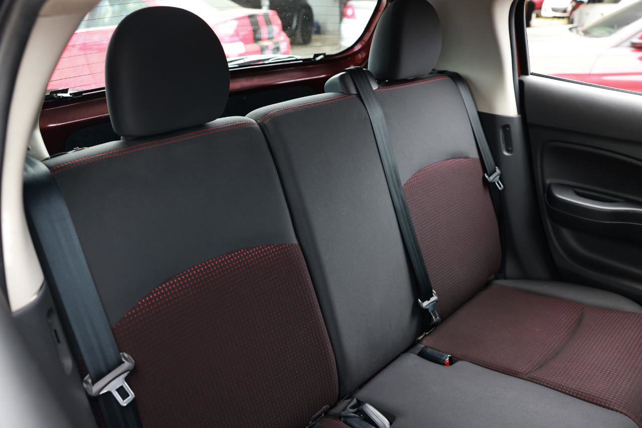 Used 2020 Mitsubishi Mirage LE image 14