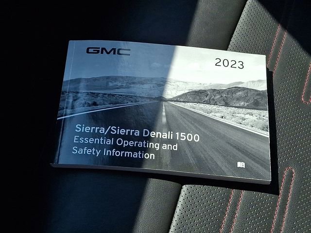 Used 2023 GMC Sierra 1500 AT4X image 27