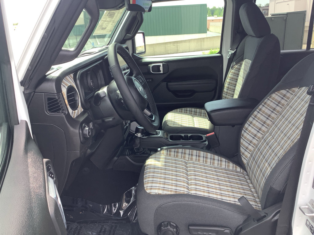 New 2026 Jeep Gladiator Sport AWD/4WD image 14