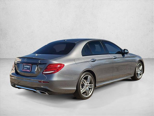 Used 2020 Mercedes-Benz E 350 Sedan image 5