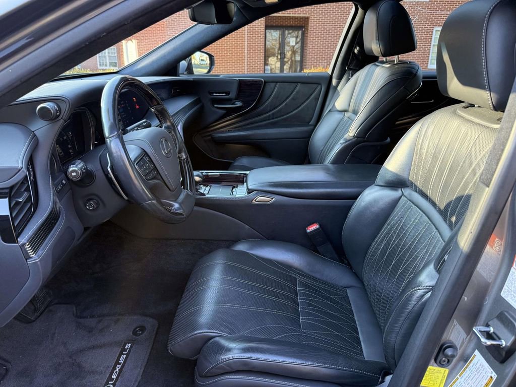 Used 2018 Lexus LS 500 AWD image 13
