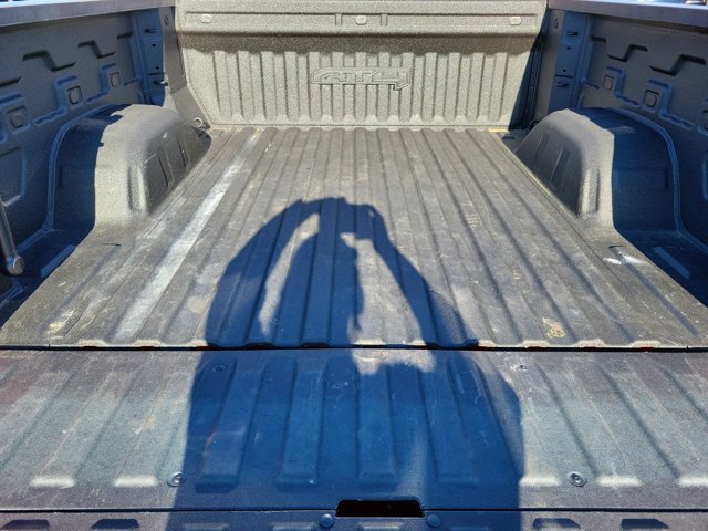 Used 2024 GMC Sierra 1500 AT4 w/ Technology Package image 8