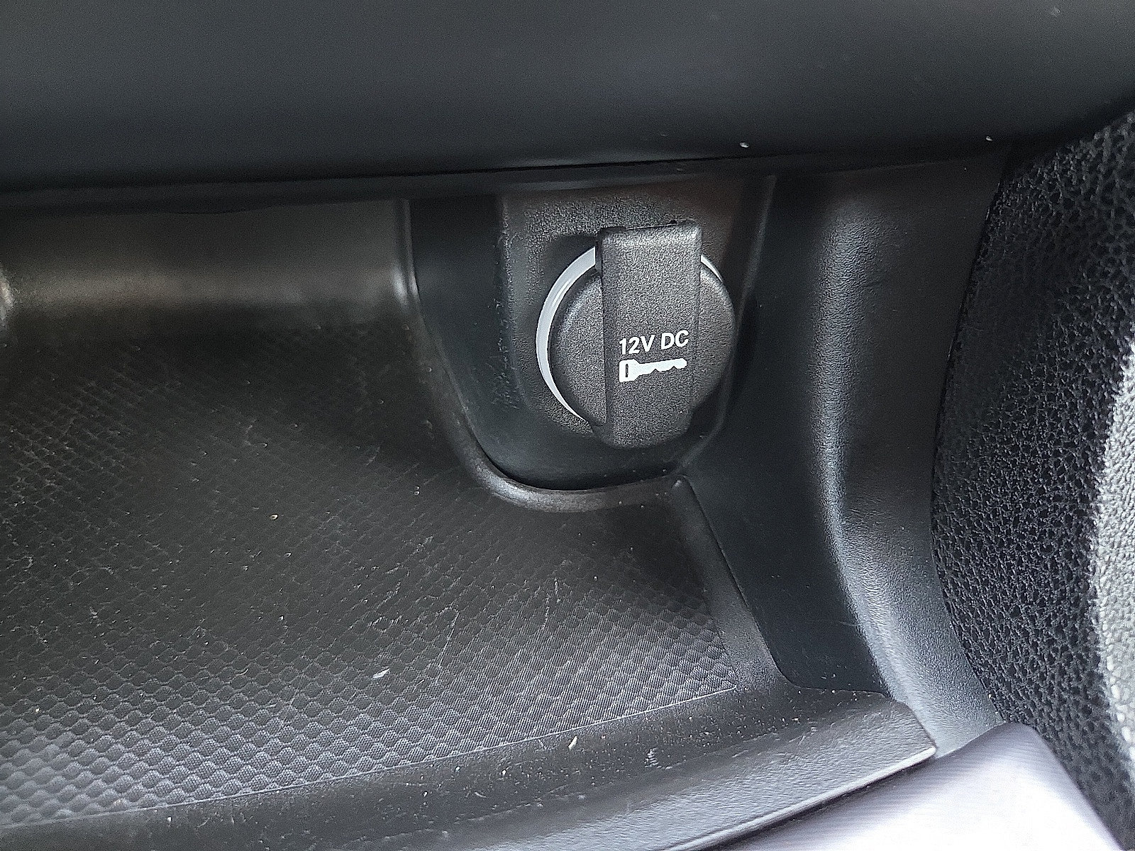 Used 2023 Dodge Charger SXT RWD image 23