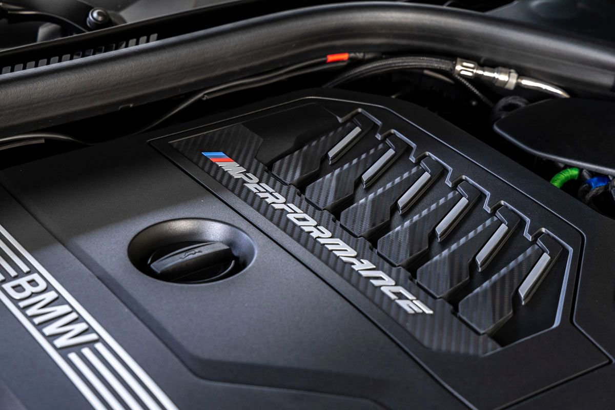 Certified 2025 BMW Z4 M40i w/ Edition image 31