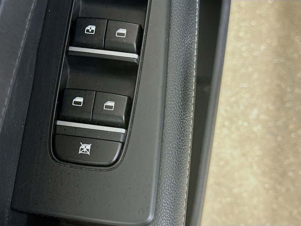 Used 2023 Kia Forte GT-Line w/ GT-Line Premium Package FWD image 19