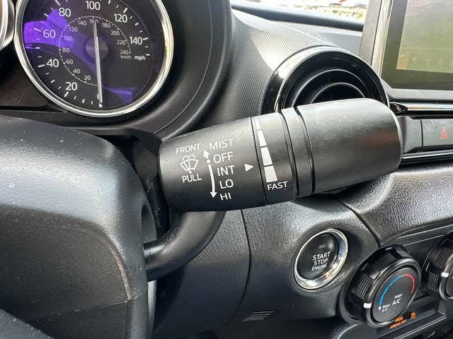 Used 2016 MAZDA MX-5 Miata Club RWD image 25