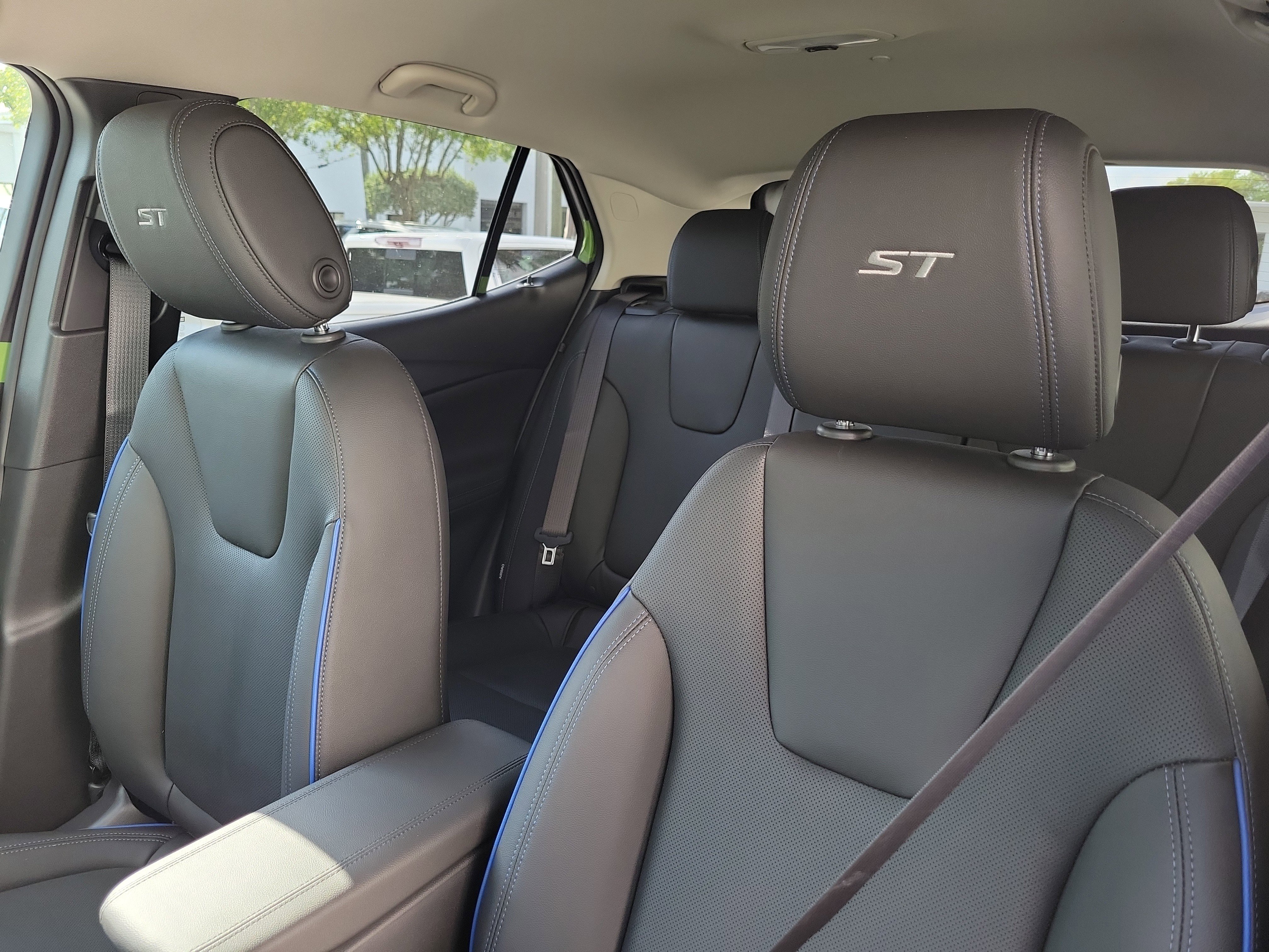 New 2026 Buick Encore GX Sport Touring w/ Advanced Technology Package image 21