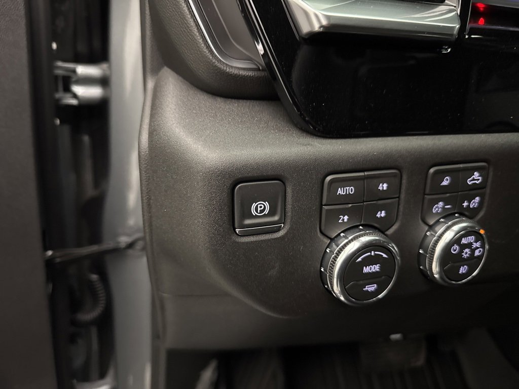 New 2026 GMC Sierra 1500 SLT w/ SLT Premium Plus Package image 29