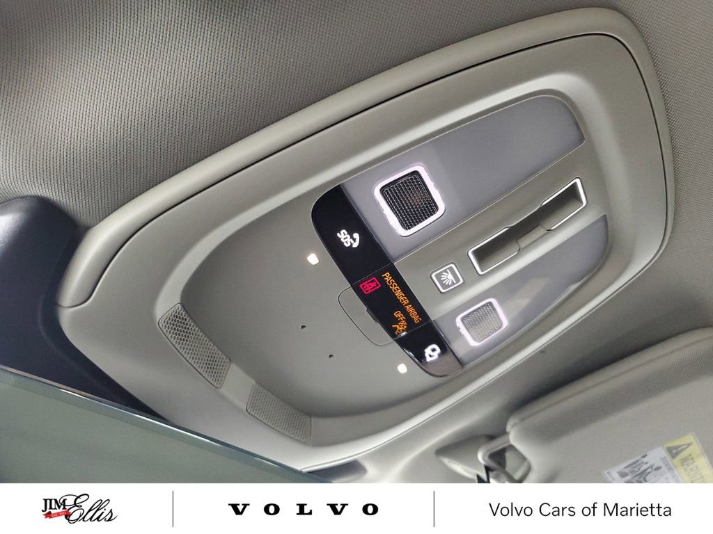 New 2025 Volvo XC90 B6 Core w/ Climate Package image 35