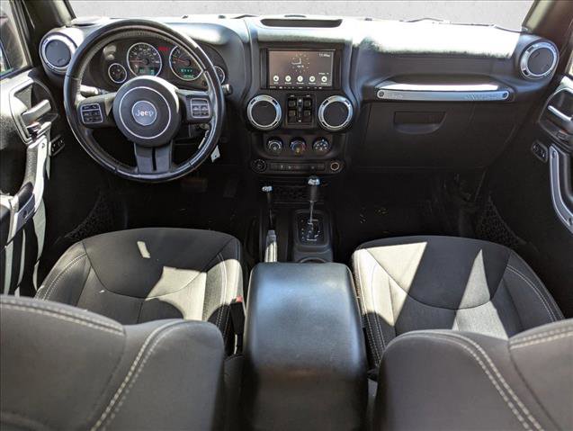 Used 2018 Jeep Wrangler Unlimited Sahara w/ Max Tow Package AWD/4WD image 16